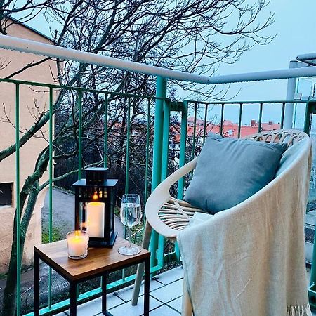 Saniertes Studio - Elisa - Mit Balkon, Wlan, Smart-Tv & Kueche In City-Naehe エアフルト エクステリア 写真