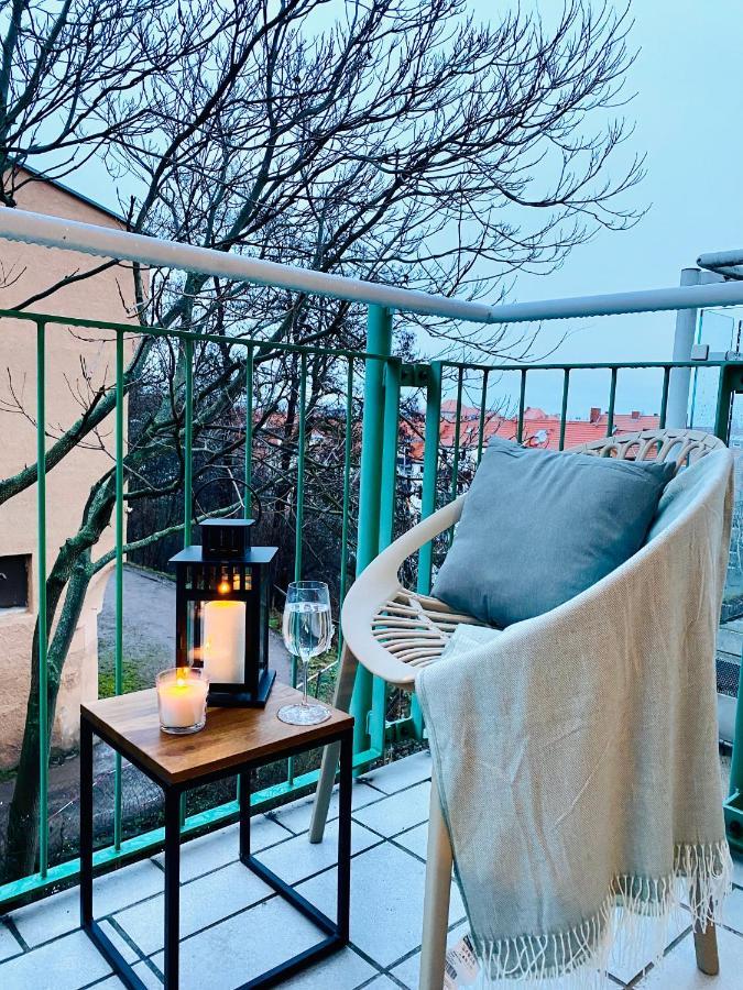 Saniertes Studio - Elisa - Mit Balkon, Wlan, Smart-Tv & Kueche In City-Naehe エアフルト エクステリア 写真